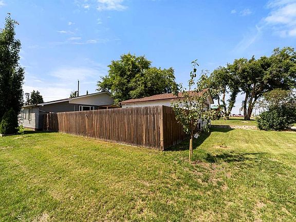 5th image of 4704 S 50th Ave