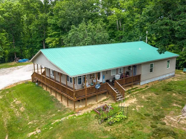 1153 Ditney Trl, Pioneer, TN 37847