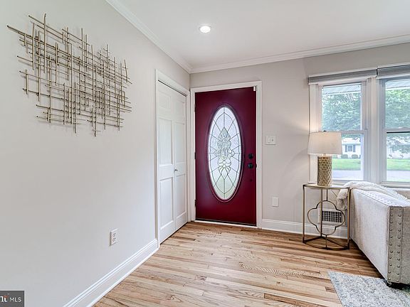 2nd image of 4405 Wyres St
