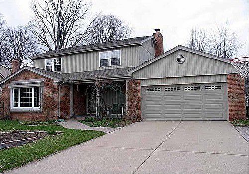 1st image of 2097 Highbury Dr