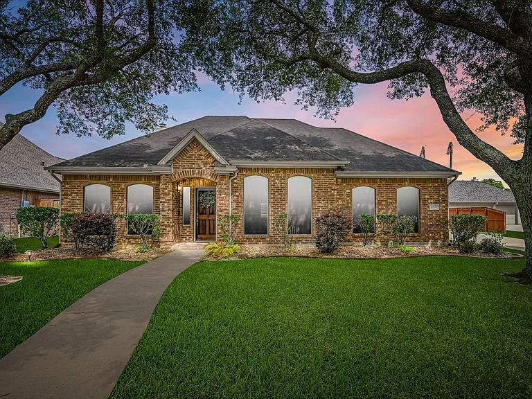 2833 Trevino Ct — Photo 1