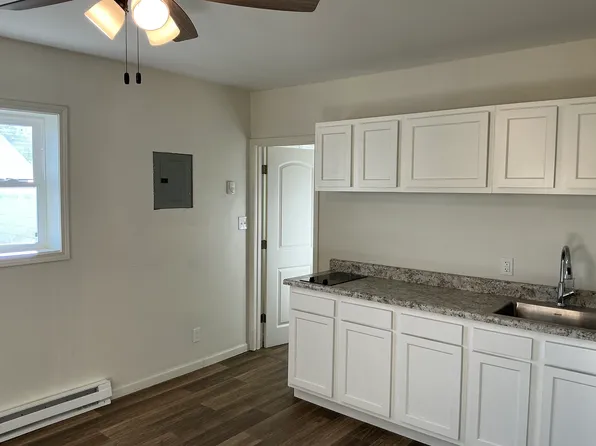 10 SW 16th St APT 10, Richmond, IN 47374