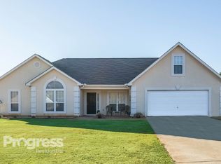 31 Thorne Berry Dr, Hampton, GA 30228