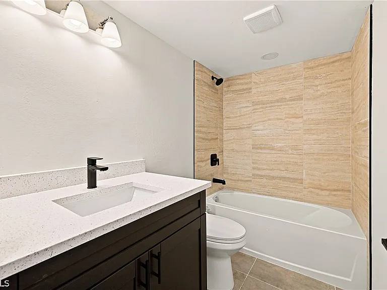 16881 Davis Rd #313 — Photo 19