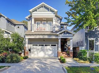 1432 Nicholson St, Houston, TX 77008