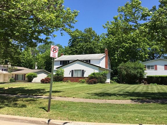 2nd image of 6029 Lehman Dr