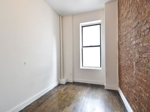 5th image of 221 Broadway Broadway #10