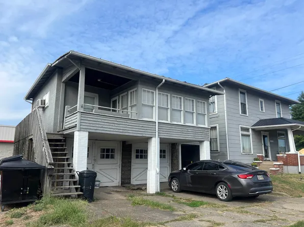 116 1/2 S 7th St, Ironton, OH 45638