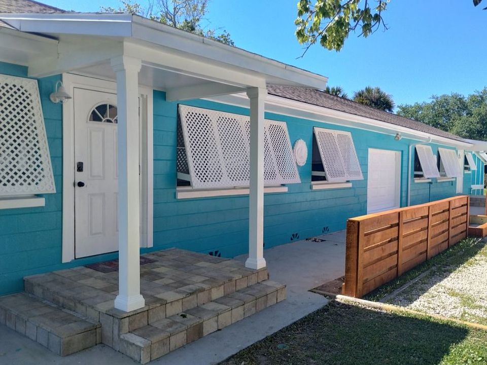 1st image of 5040 Gulf Dr
