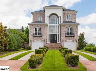 111 Lowther Hall Ln, Greenville, SC 29615