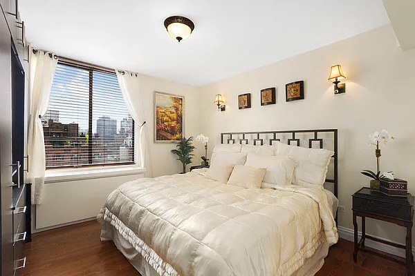 Sold by Owner | media 26