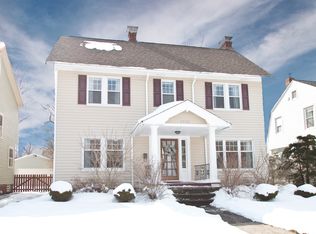 3282 Clarendon Rd, Cleveland Heights, OH 44118