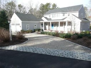 39 Hook Dr, Mashpee, MA 02649