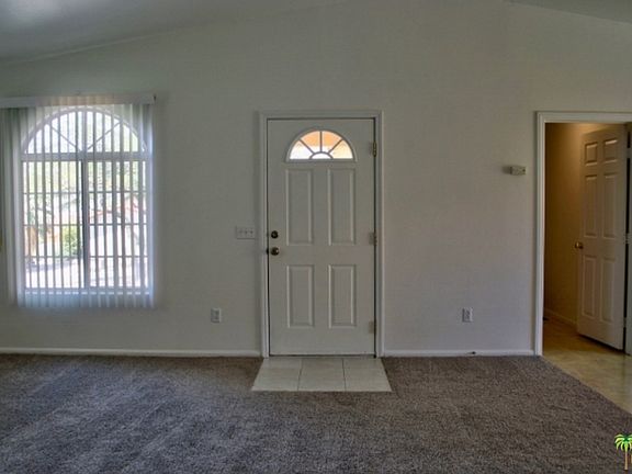 5th image of 12990 Beech Ave
