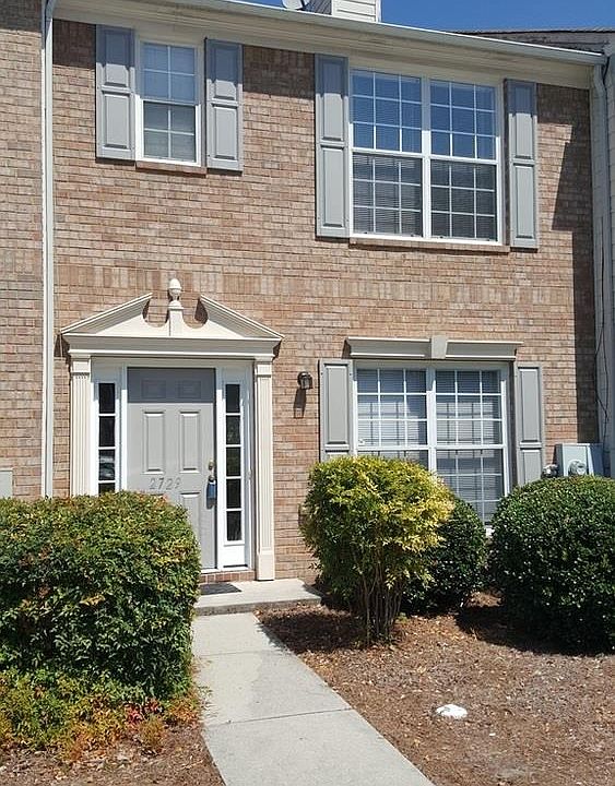 1st image of 2729 Parkway Trl