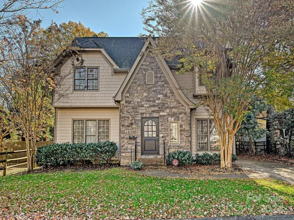 820 Millbrook Rd, Charlotte, NC 28211