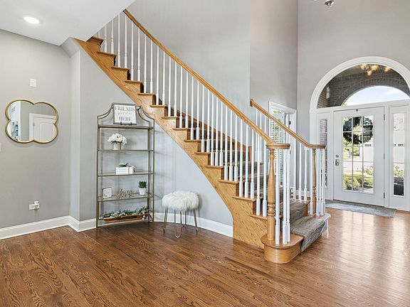 5th image of 24755 W Manor Dr
