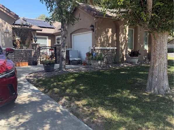 5793 Redhaven St, Corona, CA 92880