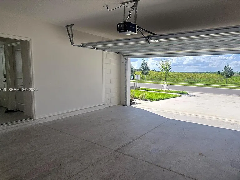 5539 Maddie Dr — Photo 7