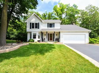 1769 Deer Run, Gurnee, IL 60031