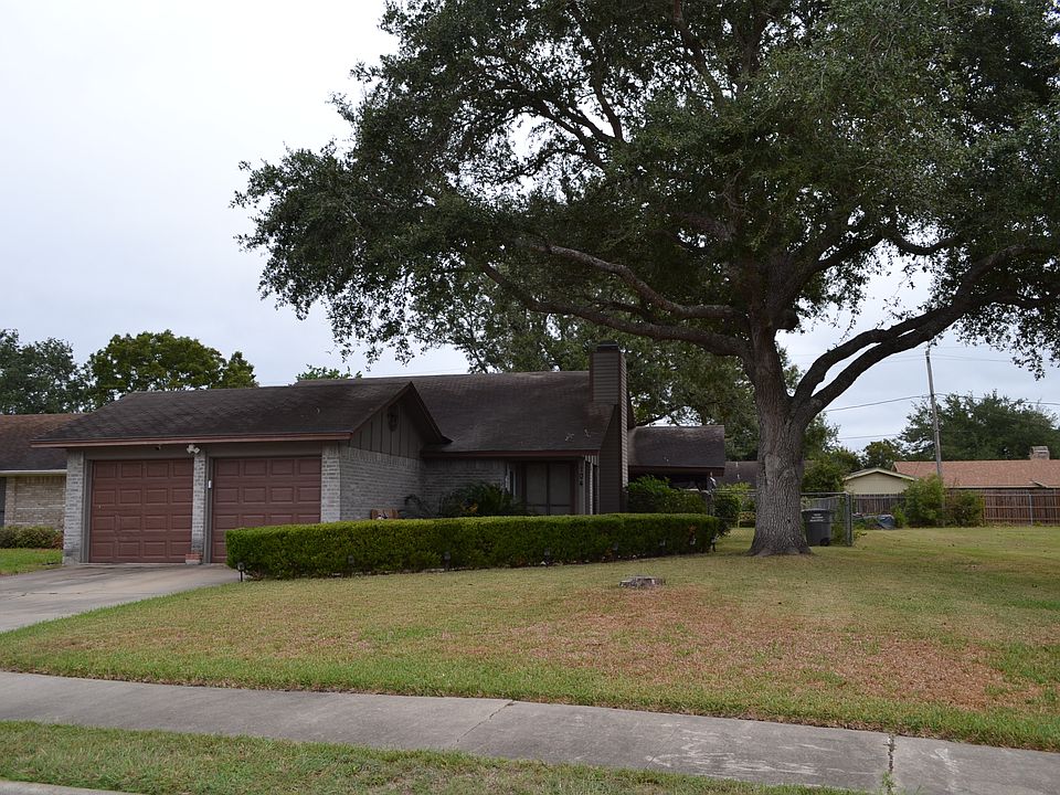 1st image of 104 Fleetwood Dr