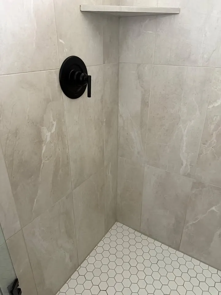 4 bed, 2.5 bath, 2650 sqft, $3,500 — Photo 4