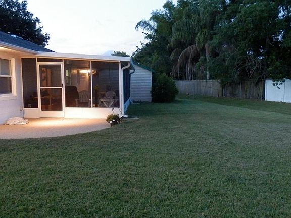 3rd image of 1492 Casey Ln