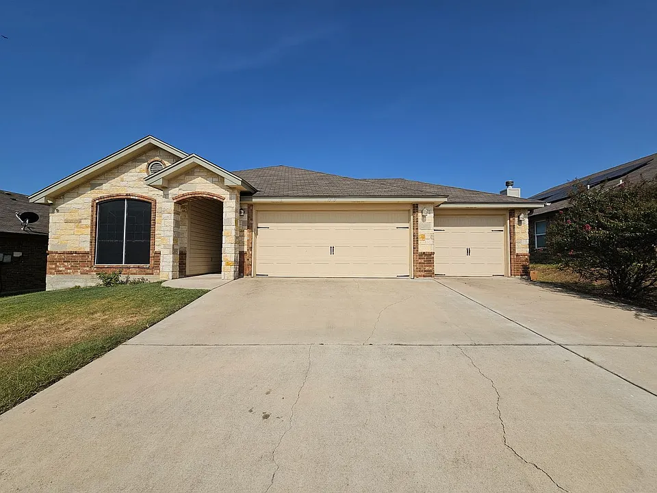 7303 American West Dr