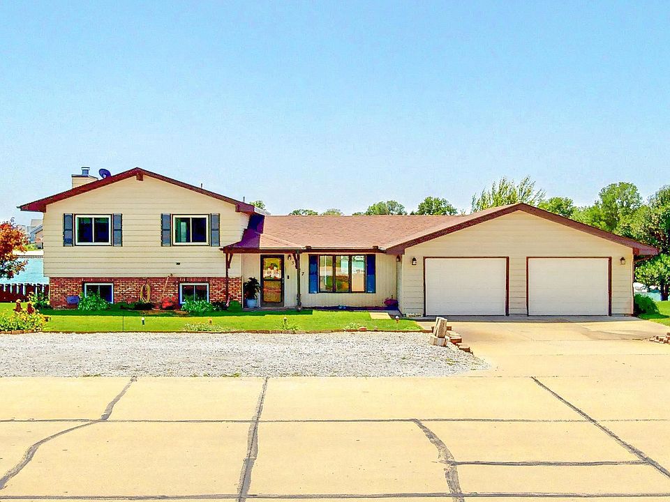 1st image of 3027 Timber Edge Dr