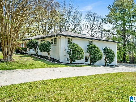 4th image of 717 Arrow Rd