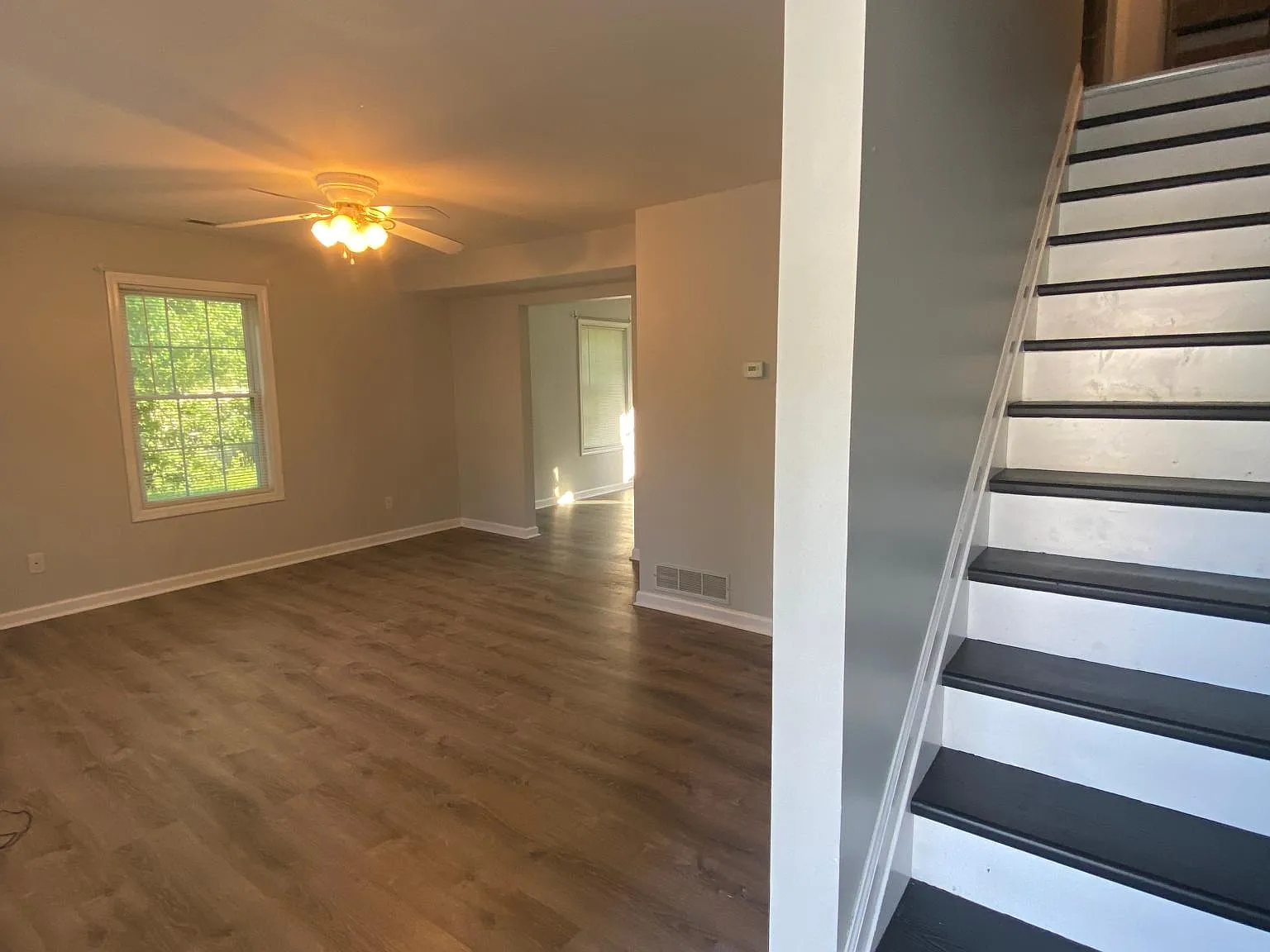 2 bed, 1.5 bath, 1200 sqft, $1,150 — Photo 1
