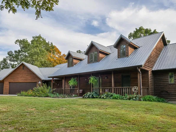 3176 Bradley Dr, New Bloomfield, MO 65063