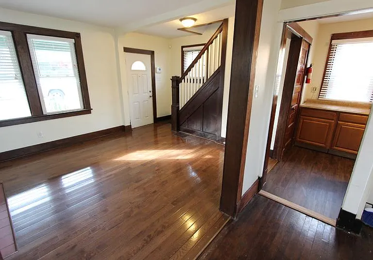 2038 Stonelea St — Photo 6