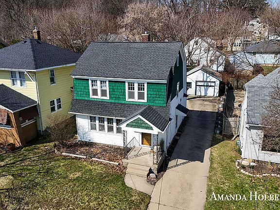 2nd image of 833 Van Buren Ave NW