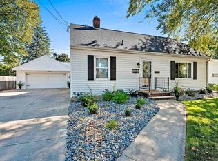 3313 S Webster Ave, Green Bay, WI 54301