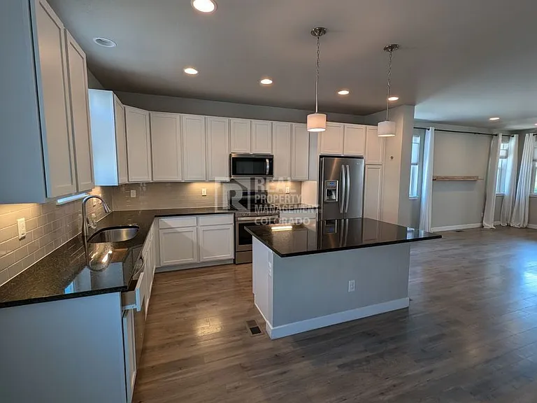 2378 S Troy Ct — Photo 4