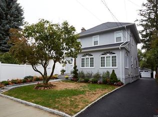 27 Hubert Pl, New Rochelle, NY 10801