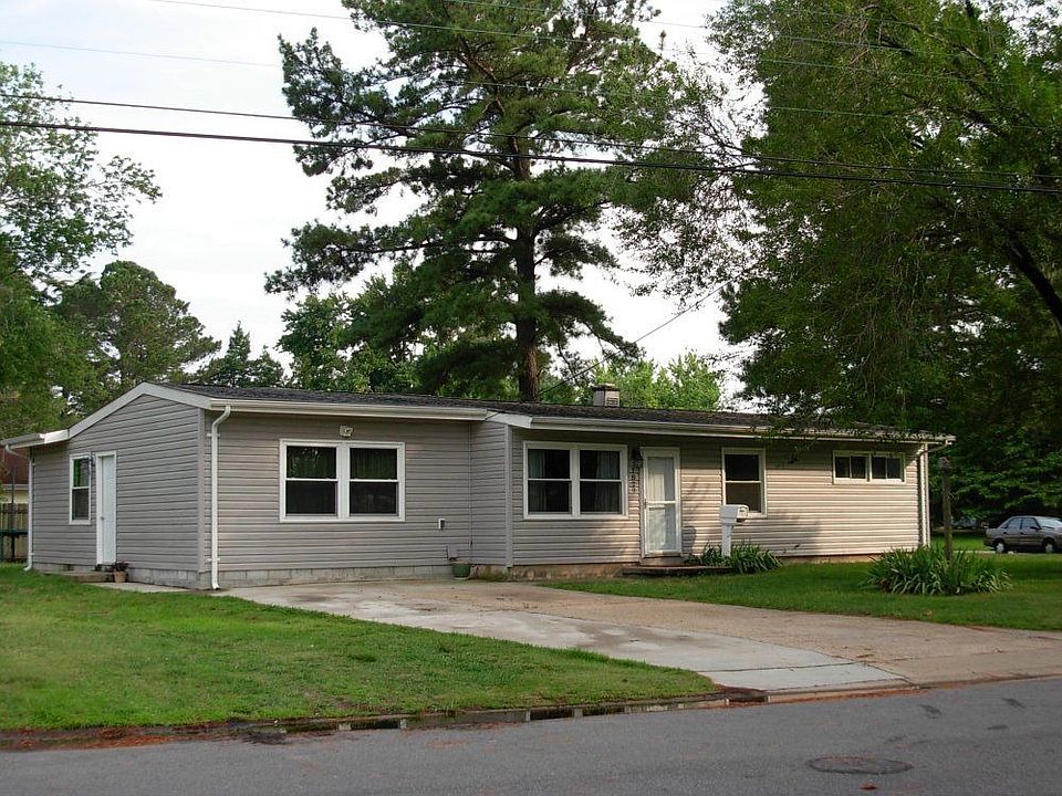 For Sale: 1829 Mable Lane, Virginia Beach, VA 23454