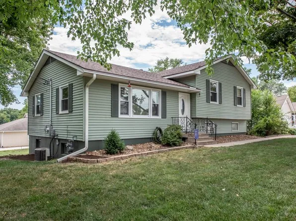 17 E Park Ave, Kansas City, MO 64119