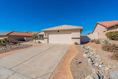 36500 S Rock Crest Dr Photo 1