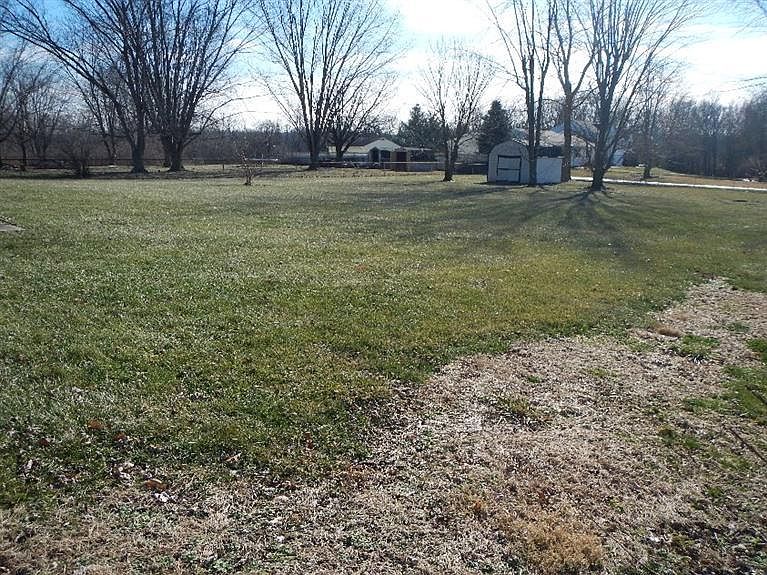 2nd image of 6177 Kyles Station Rd