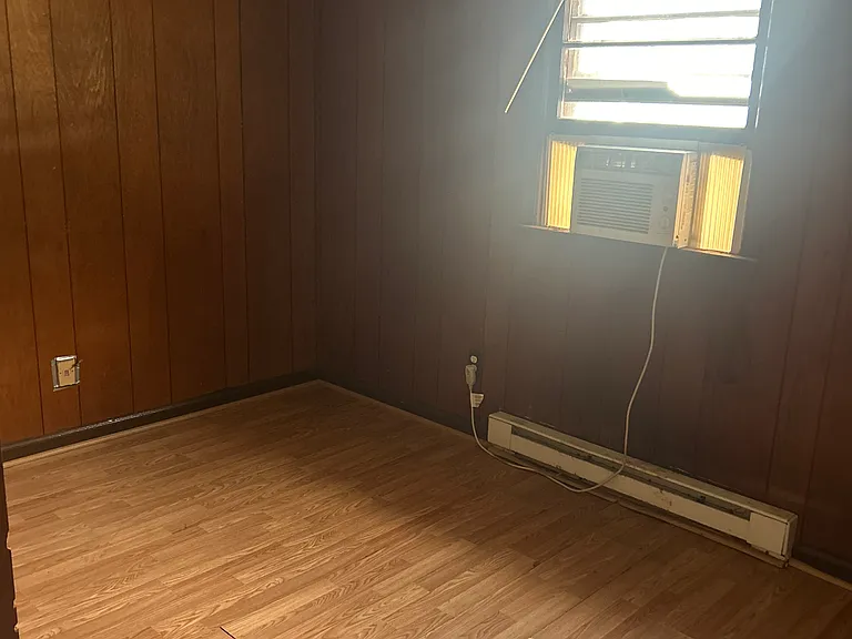 749B Mount Airy St — Photo 7