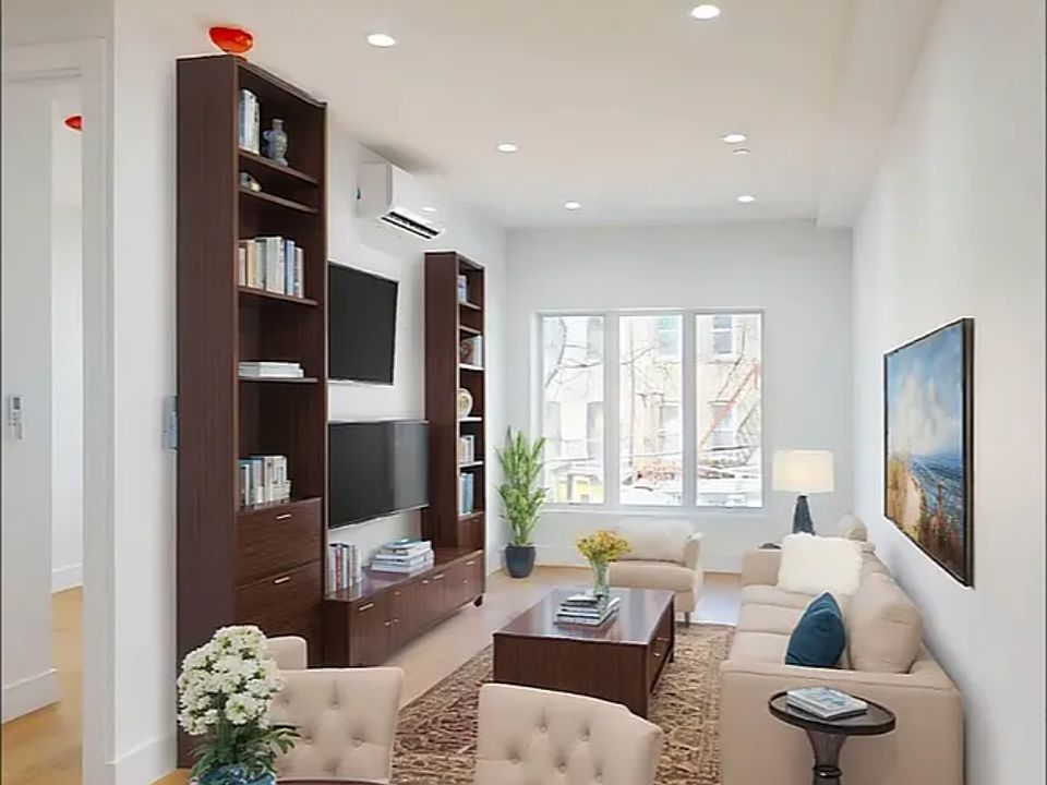 1st image of 1215 Putnam Ave #2G