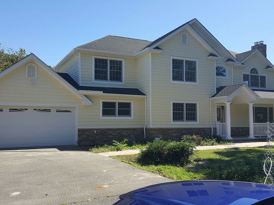1st image of 44 Parkside Dr