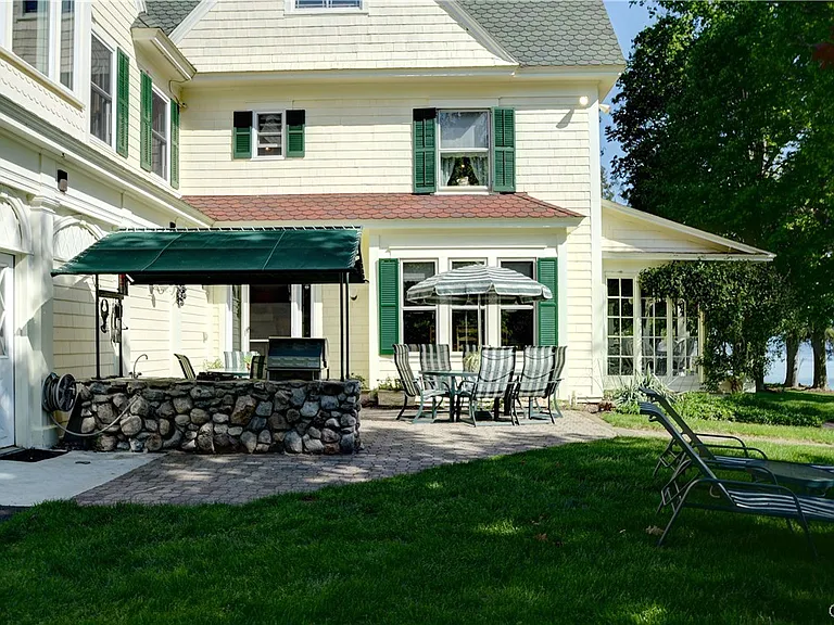 1870 W Lake Rd — Photo 10
