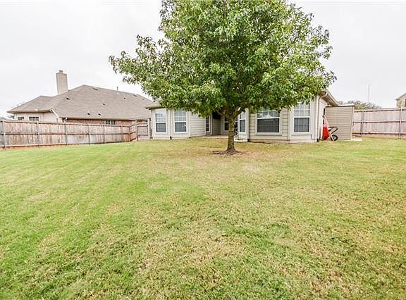 4th image of 6311 Lakecrest Dr
