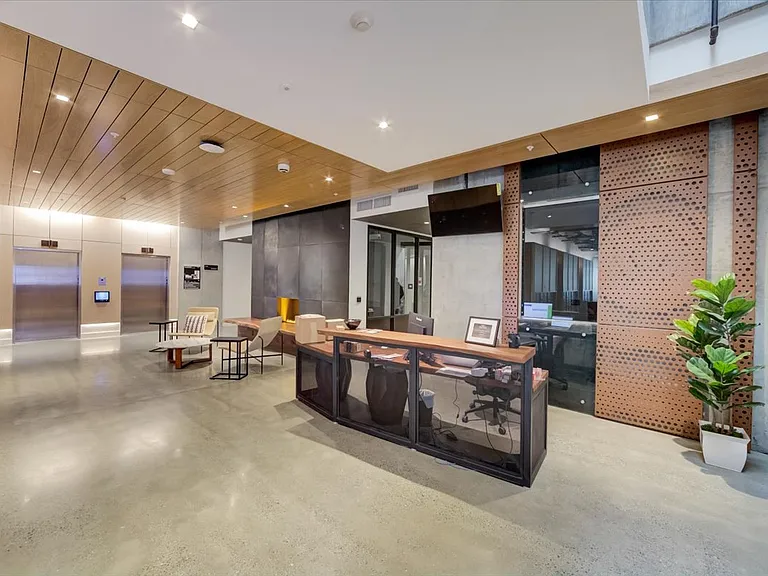 TL Residences — Photo 36
