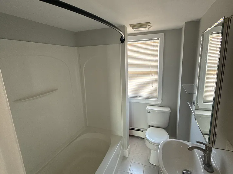 26 Mason St #3 — Photo 7