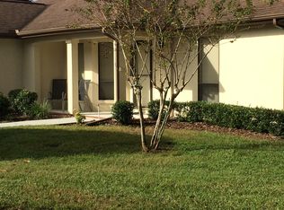 1714 N Envoy Dr, Crystal River, FL 34429