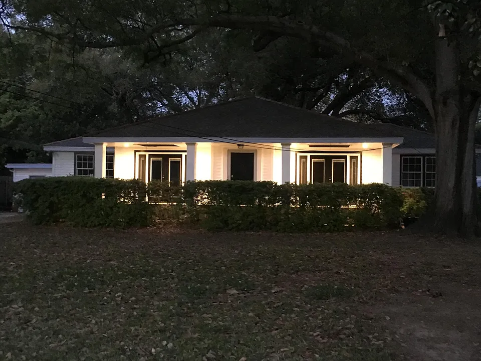 125 Dodge Avenue at night